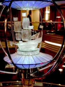 boat light light on the Westerdam