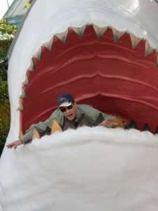 jaws2 jaws eats John