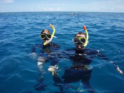 OLYMPUS DIGITAL CAMERA Great Barrier Reef, Australia