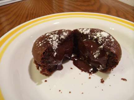 Carnival's chocolate melting cake recipe