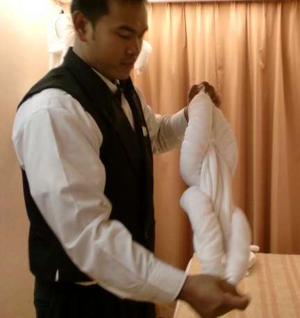 main body pull legs2 pull rolls into legs