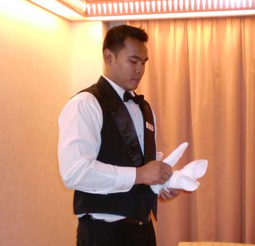 folding towel rabbit