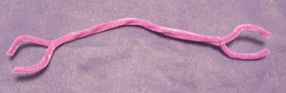 small crab pincers decorating towel animals