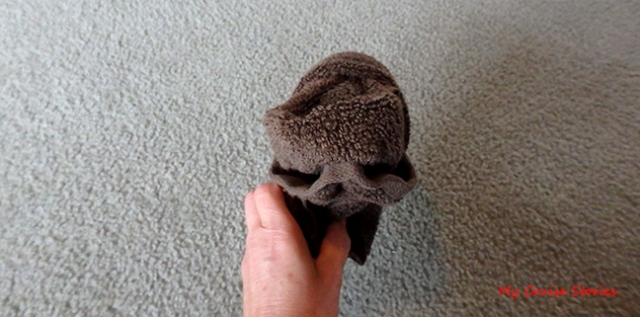 towel gorilla head