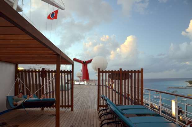 Carnival Liberty Serenity Deck
