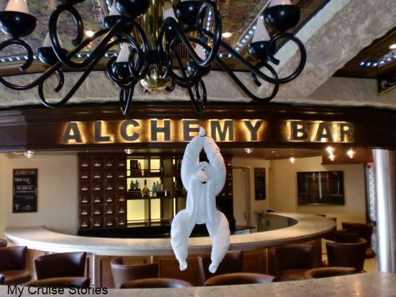 how to fold cruise ship towel animals