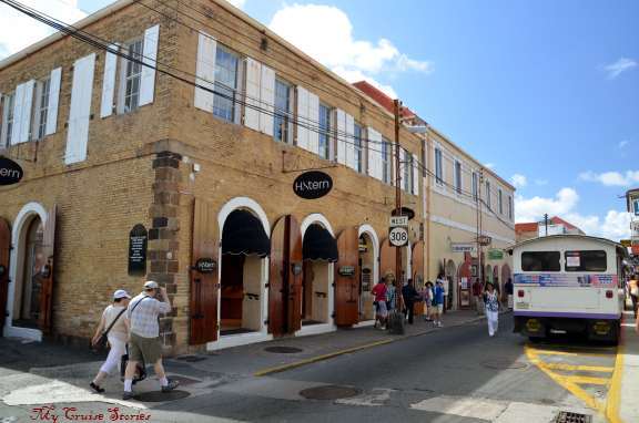 shops in St Thomas