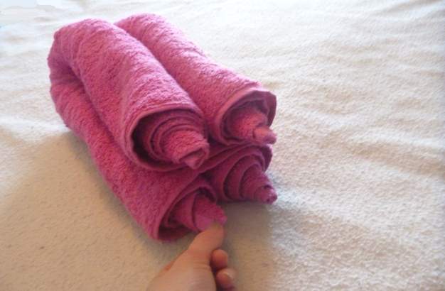 how to make a towel pig