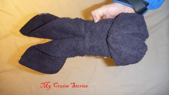 Dog head10 towel dog head