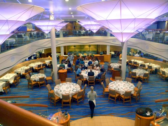 cruise ship decor, Carnival Breeze