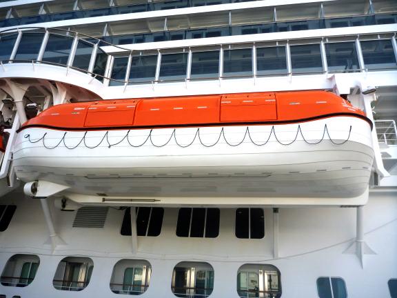 lifeboat on cruise ship