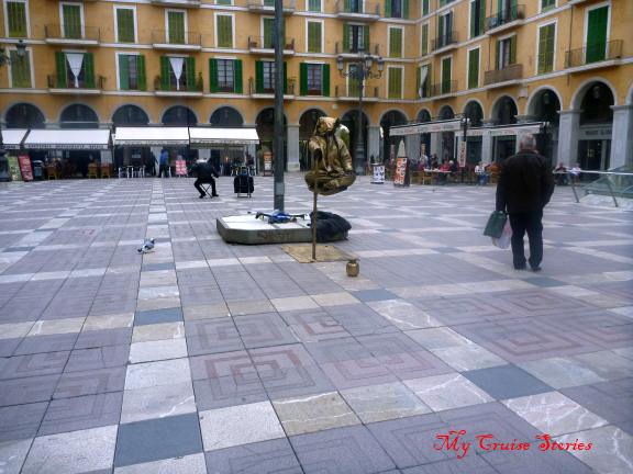 creative beggars of Spain