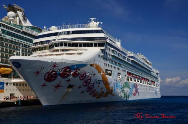 Norwegian Pearl cruise ship