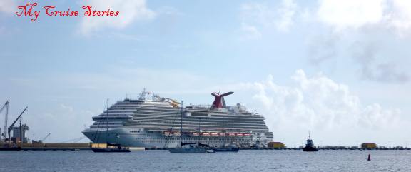 Carnival Breeze in Saint Martin