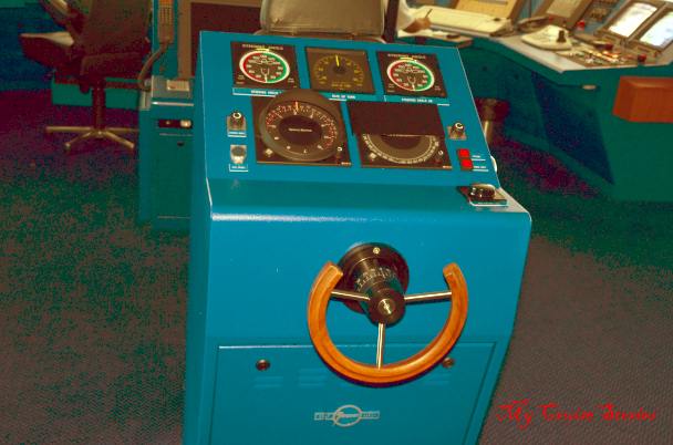 cruise ships have tiny, mosty unused steering wheels