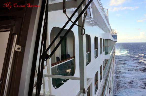 Norwegian Pearl cruise ship