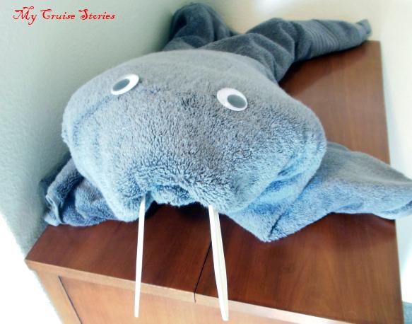 how to fold a towel walrus