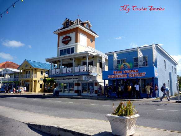 touristy shops in Georgetown Grand Cayman