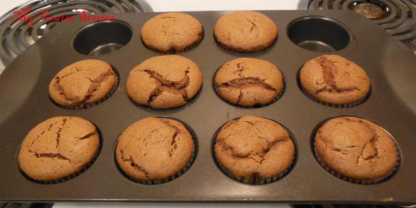 gluten free, sugar free, dairy free cupcakes