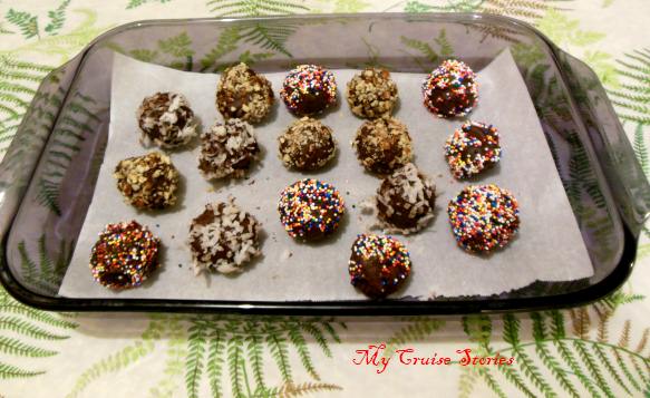 dark chocolate amaretto truffles