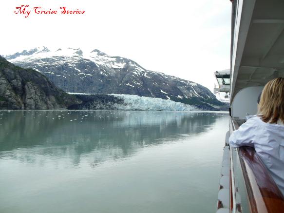 cruise ship in Glacier Bay