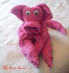 how to fold a towel pig