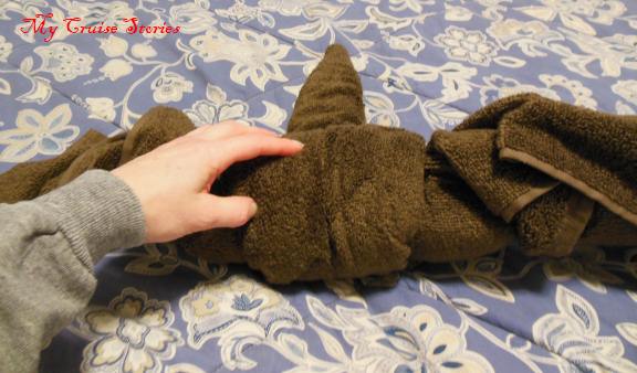 how to make a towel bird body