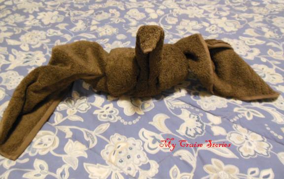 how to fold a towel turkey