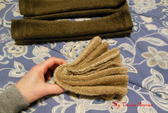 folded towel fans become a towel turkey tail