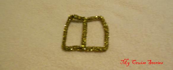 using Christmas leftovers in St Paddy's day towel art