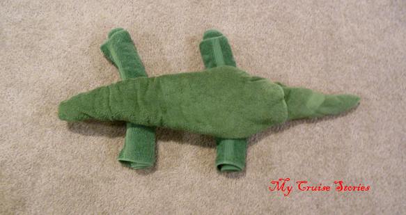 making a towel crocodile
