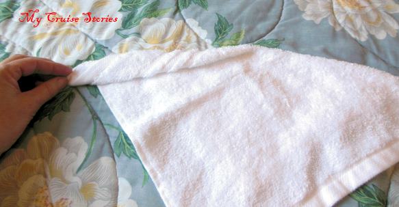 how to fold washcloth animal tails