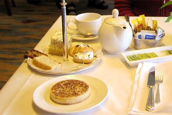 cruise ship afternoon tea