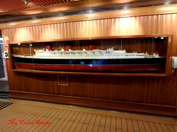 Splendor ship decor