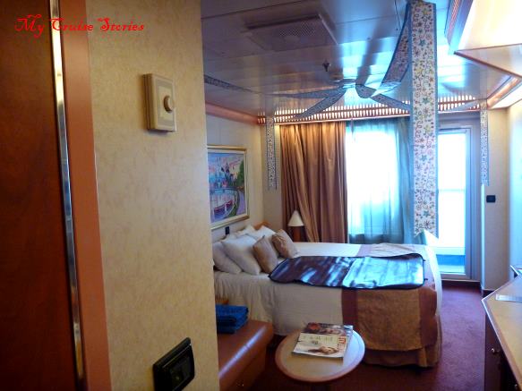 cruise ship cabin decorations