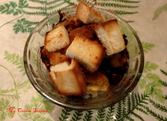 bread pudding with sugared croutons