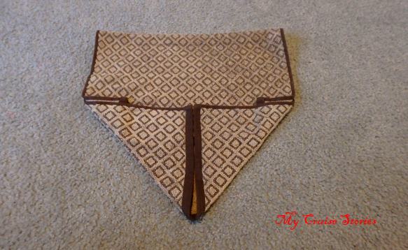 fold the end into a point