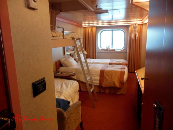 cruise ship cabin sleeps 4