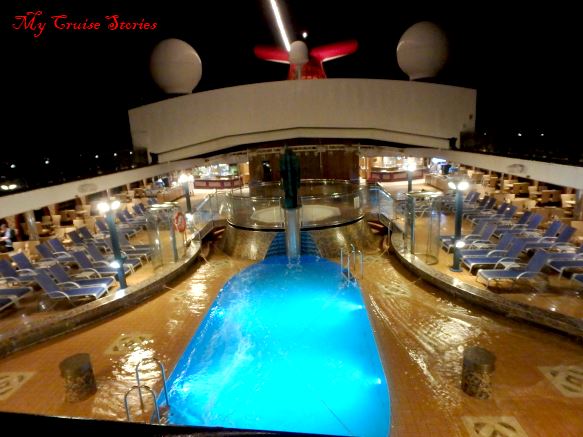 cruise ship pool