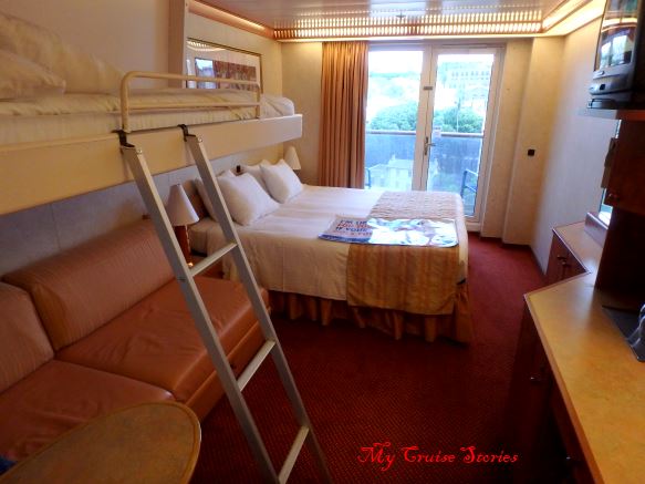 family cruise ship cabin