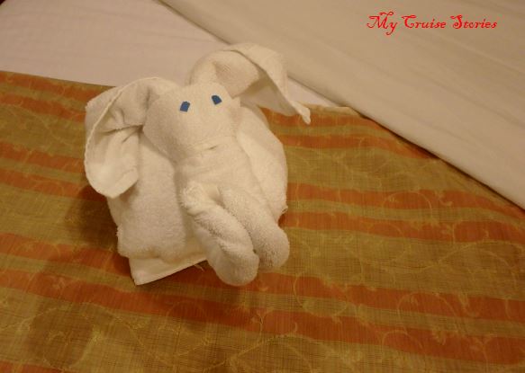 towels folded into an animal