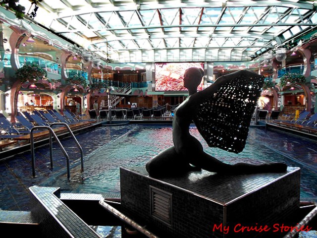 cruise ship pool