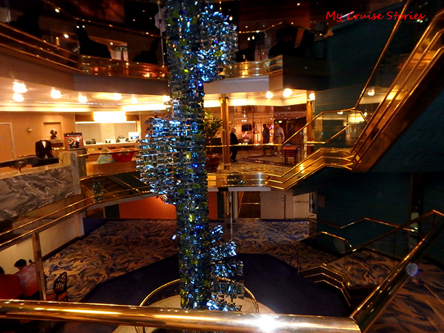 cruise ship decor