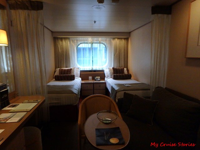 cruise ship stateroom