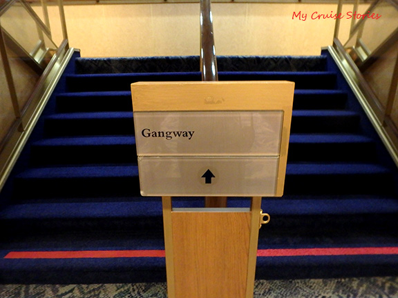 how to get off a cruise ship