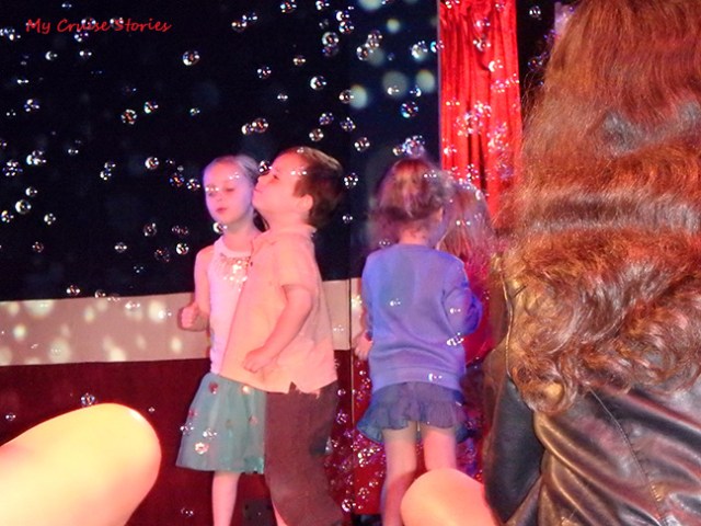 kids like bubbles