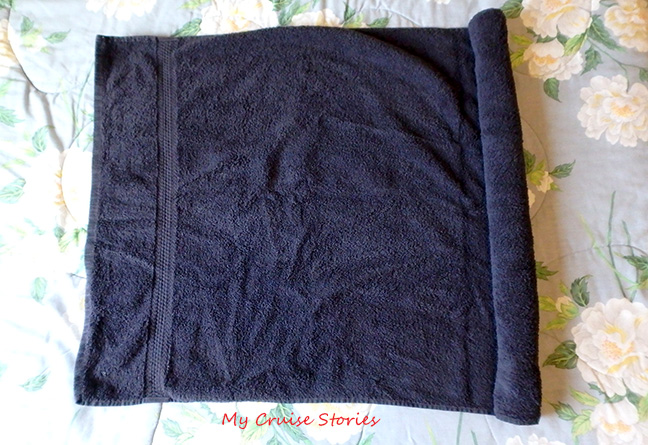 making a towel bat body