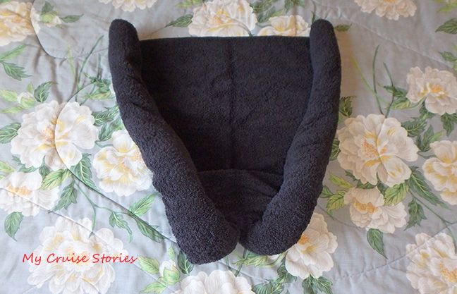 making towel bat wings