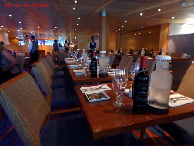cruise ship dining room
