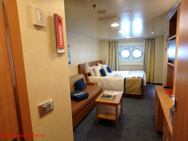 porthole cabin